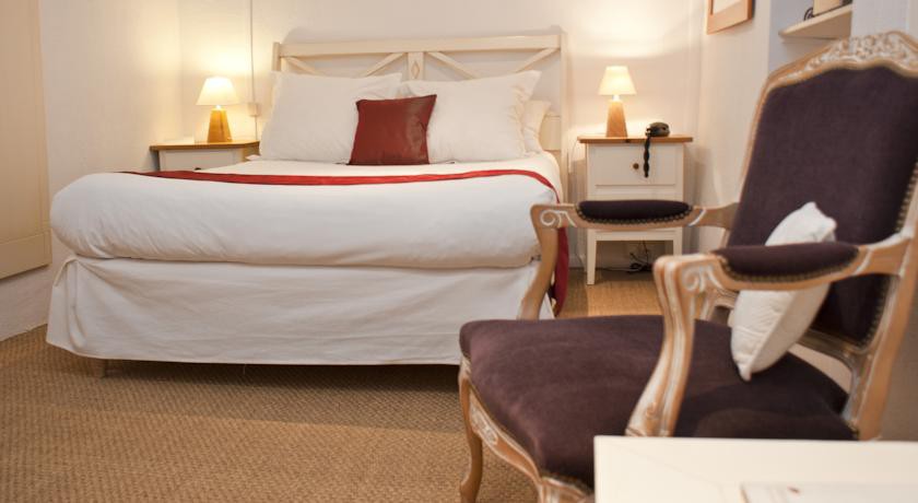 AUBERGE COTE JARDIN 6/56