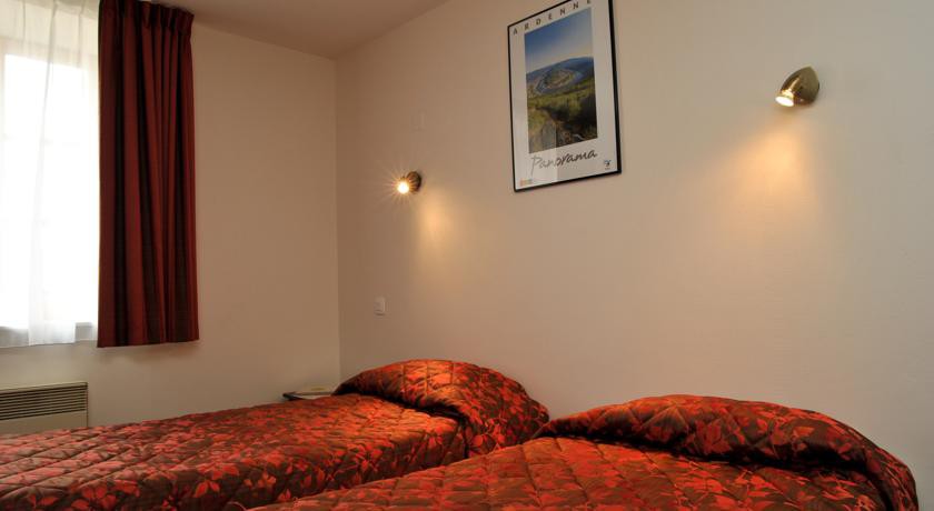 HOTEL LE VAL DE VENCE 11/31