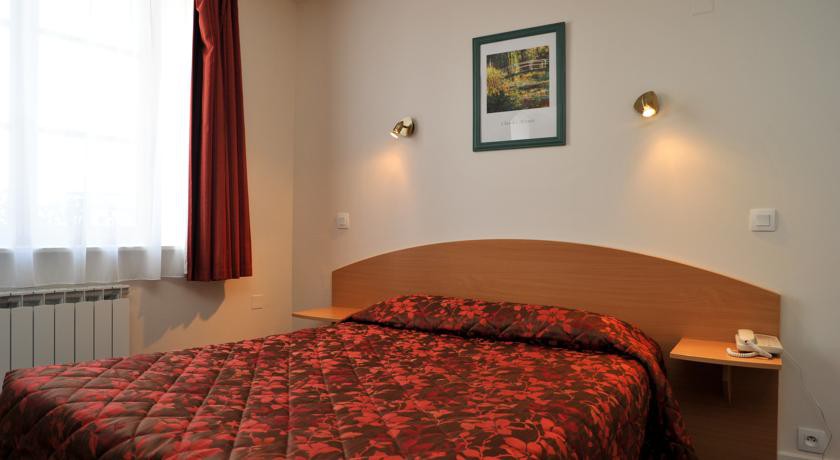 HOTEL LE VAL DE VENCE 9/31
