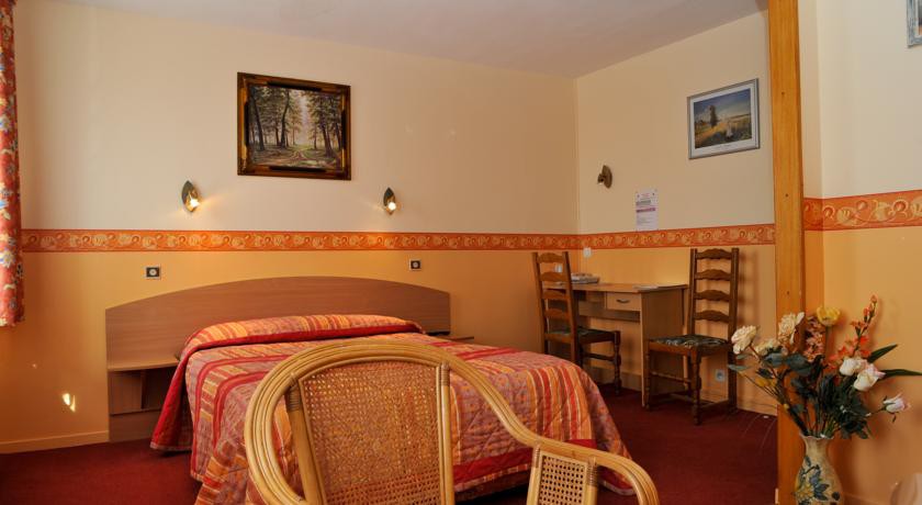 HOTEL LE VAL DE VENCE 8/31