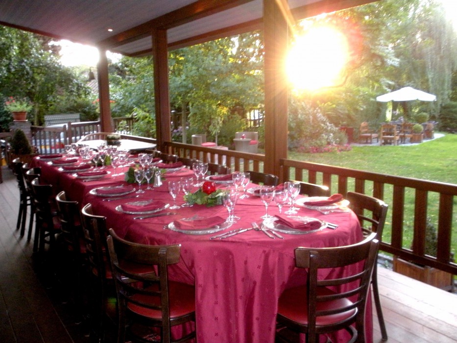 HOTEL LE MOULIN D'ARTRES 25/49