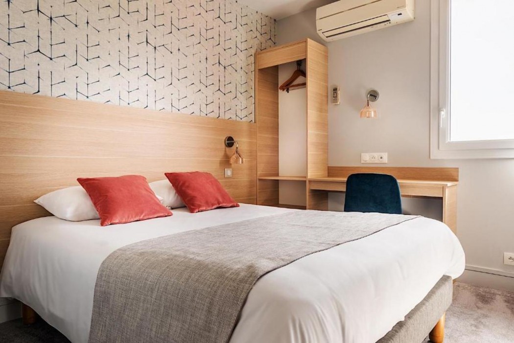 Hotel Astrea 9/40