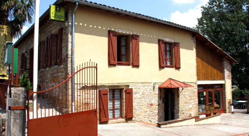 Hostellerie Des Lacs