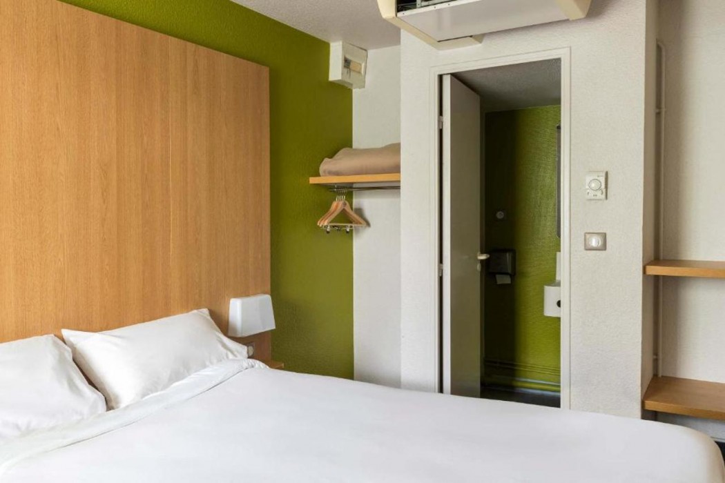 B&B HOTEL Auxerre Bourgogne 10/26