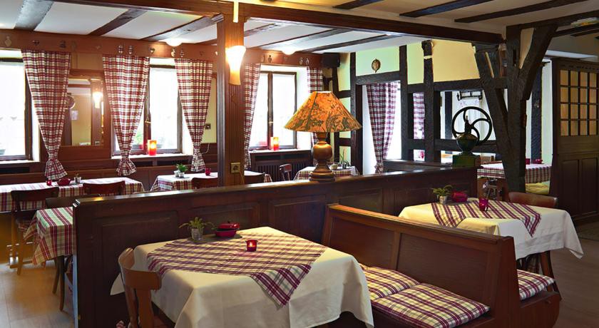 HOTEL AUX TROIS ROSES 21/54
