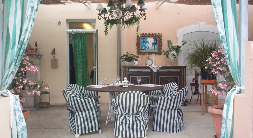 HOSTELLERIE DU CLOS PITE 26/56