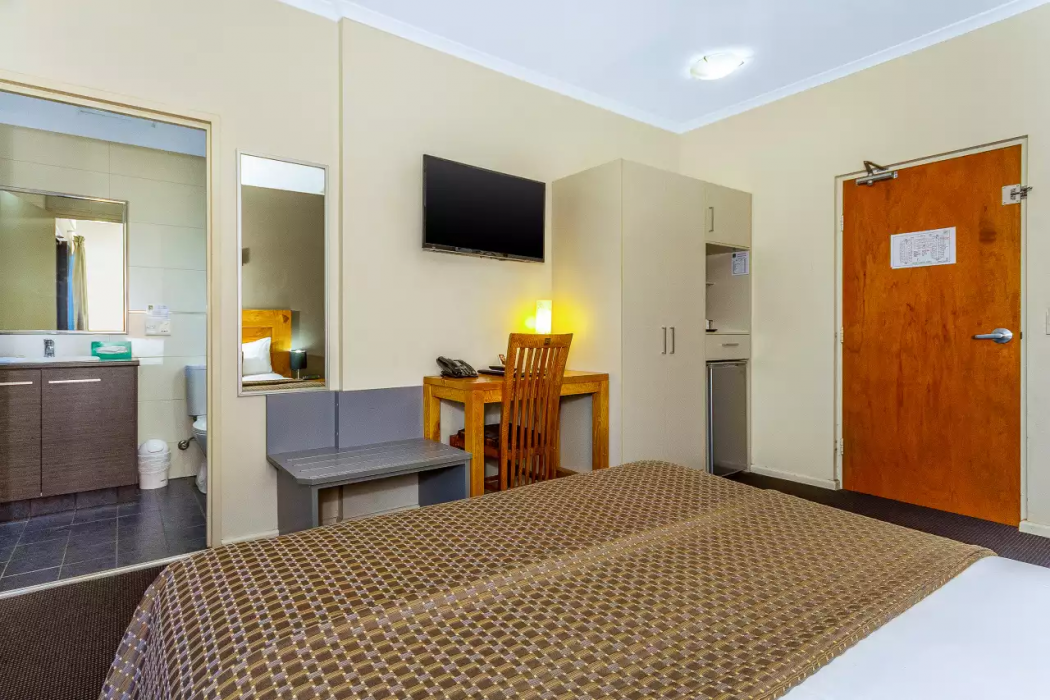 Quality Hotel Darwin Airport 12/38