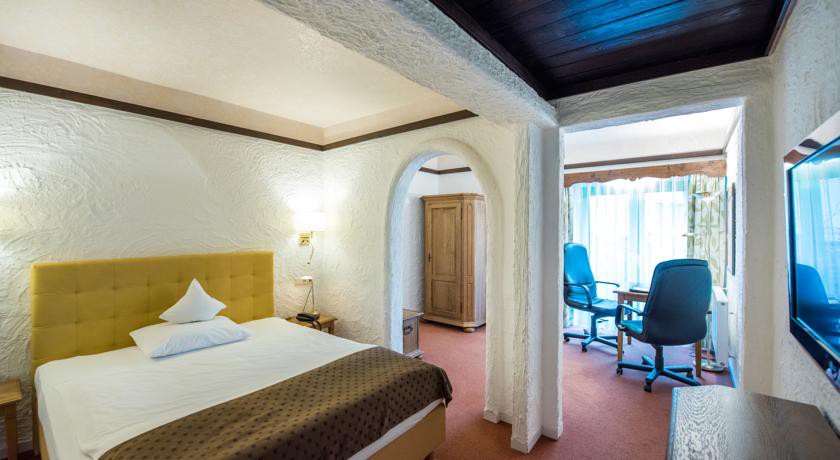 CONTEL HOTEL KOBLENZ 11/52