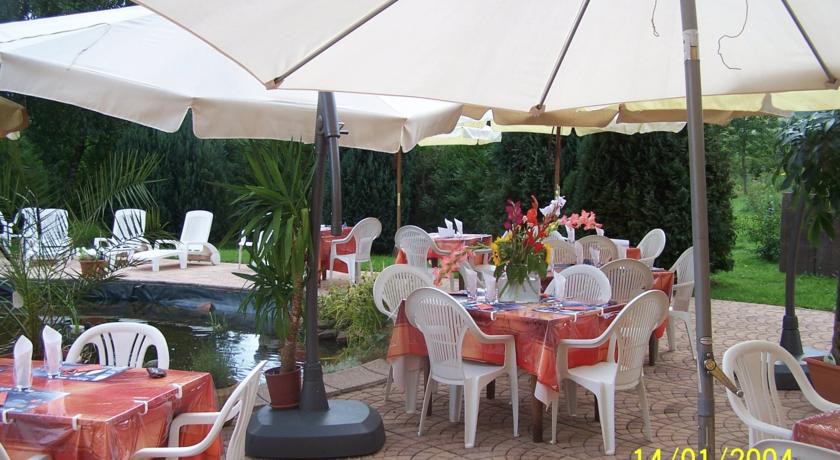 LOGIS HOTEL DES ROCHES 36/60