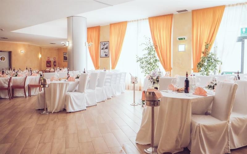 HOTEL RIVE 20/75