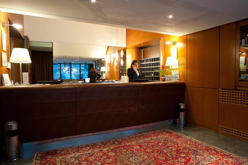 HOTEL RIVE 33/75