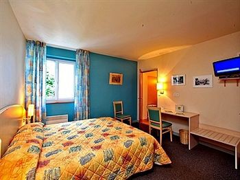 HOTEL DU LION D'OR 3/51