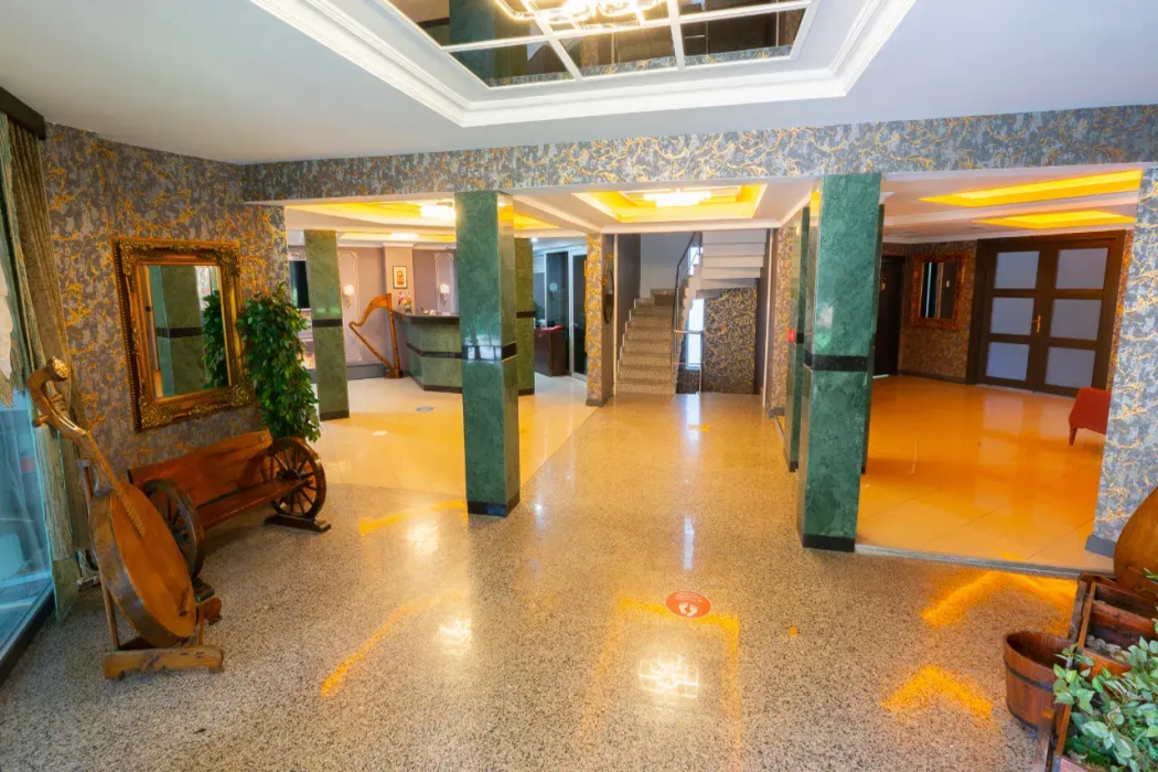 Lobby at Gardan Hotel Beylikduzu, ISTANBUL