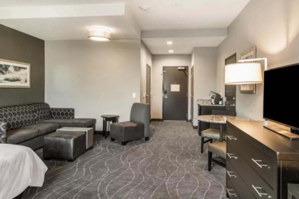 Holiday Inn Hotel & Suites Milpitas 15/36