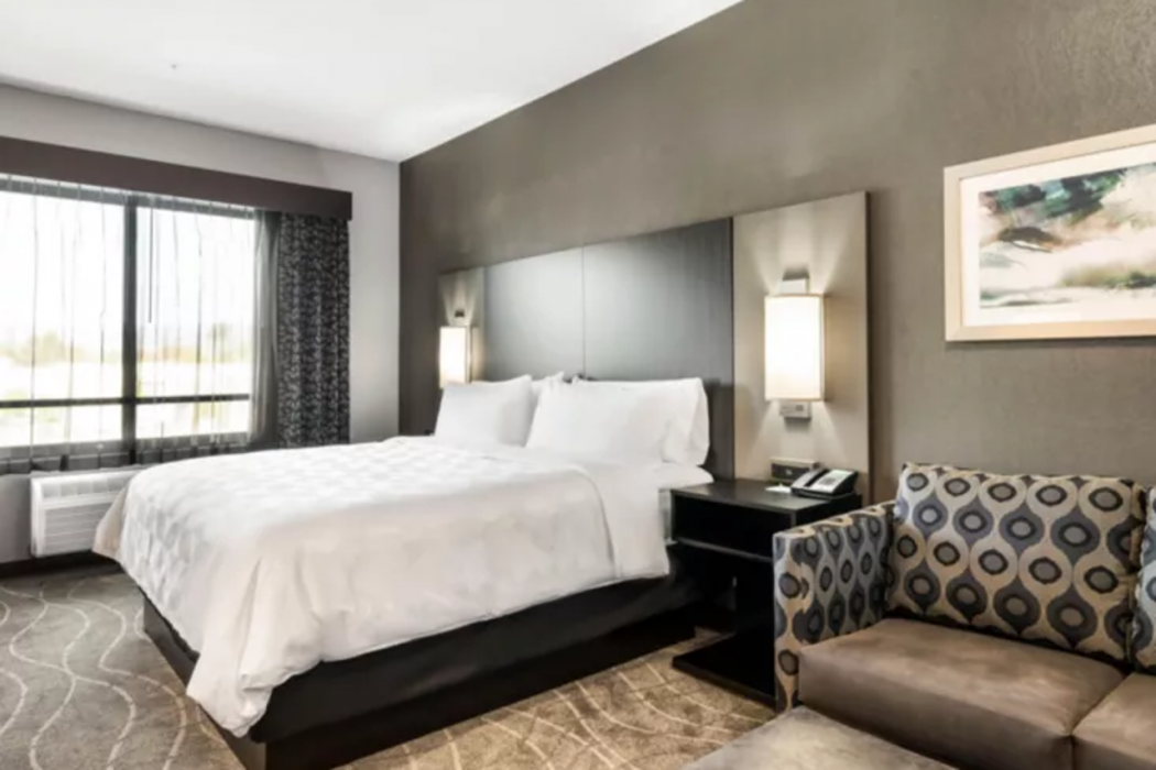 Holiday Inn Hotel & Suites Milpitas 11/36
