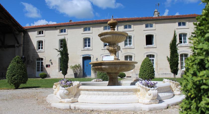 LOGIS DOMAINE DES CHAIS 1/56