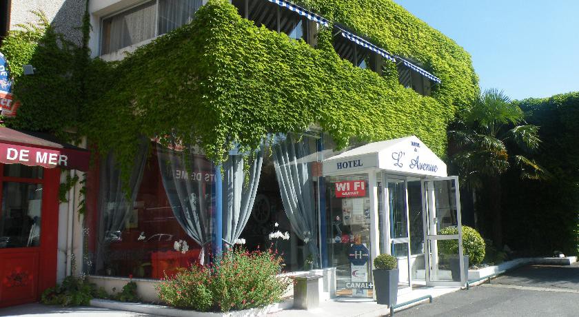 HOTEL DE L'AVENUE 1/57