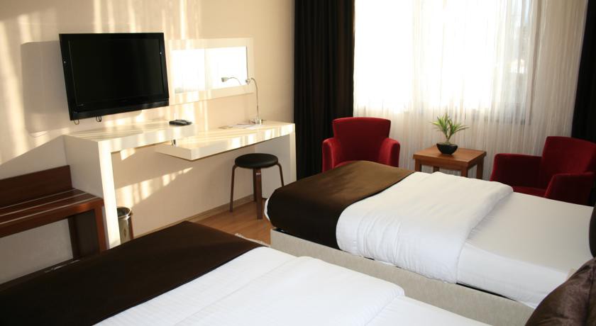 GOSTERISLI HOTEL 3/4