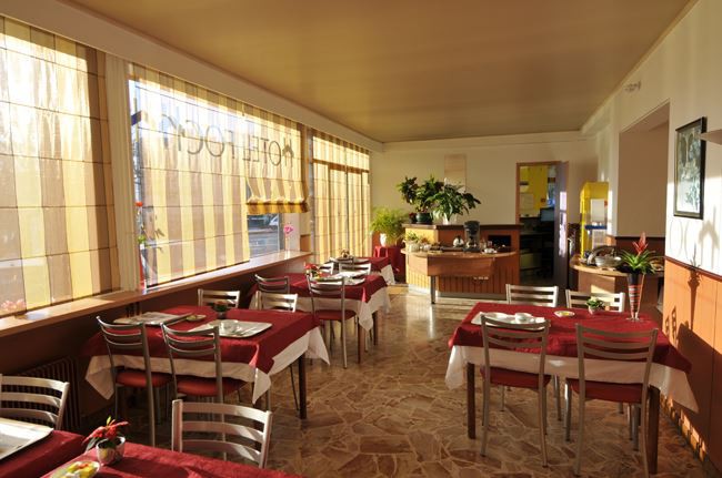 HOTEL FOCH 24/42