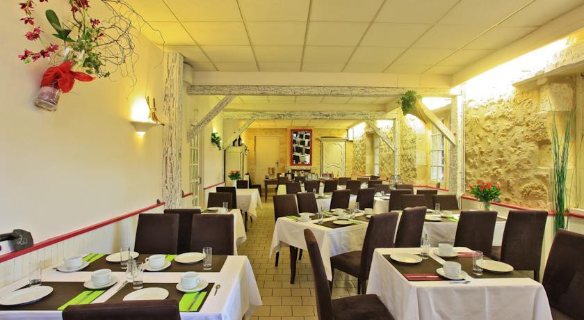 HOTEL DU CHATEAU 14/21