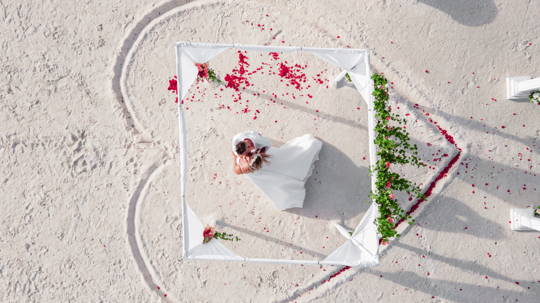 Cocoon Maldives 18/204