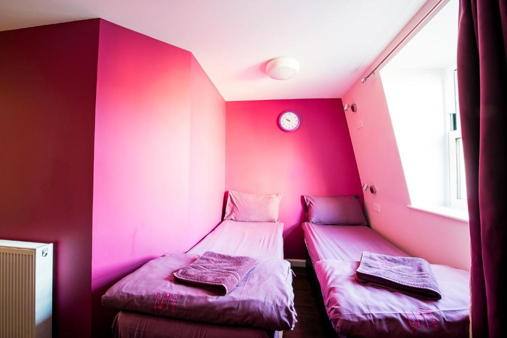 Safestay London Elephant Castle Hostel 4/27