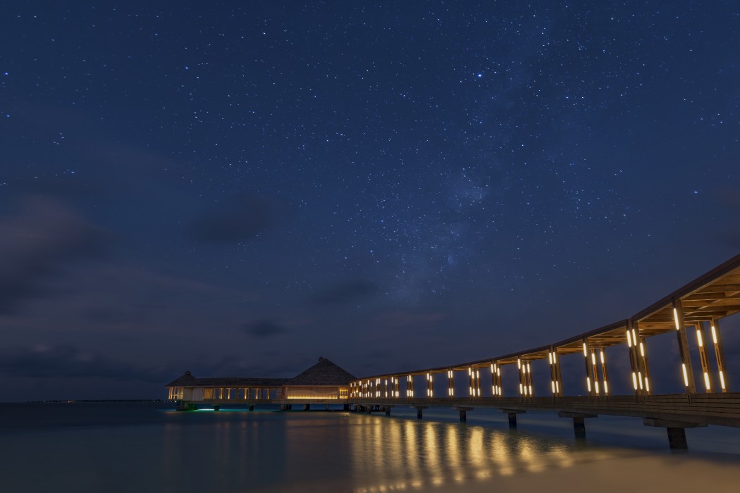 HURAWALHI ISLAND RESORT MALDIVES 32/99