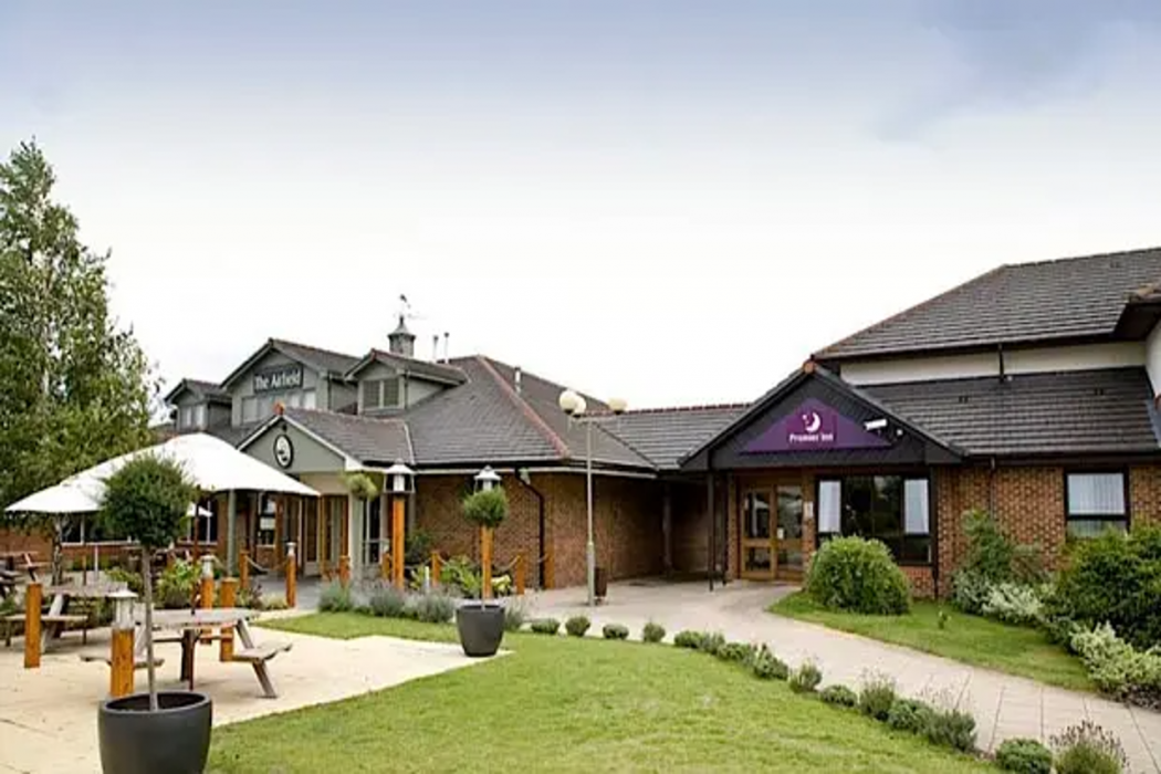 Premier Inn Hatfield