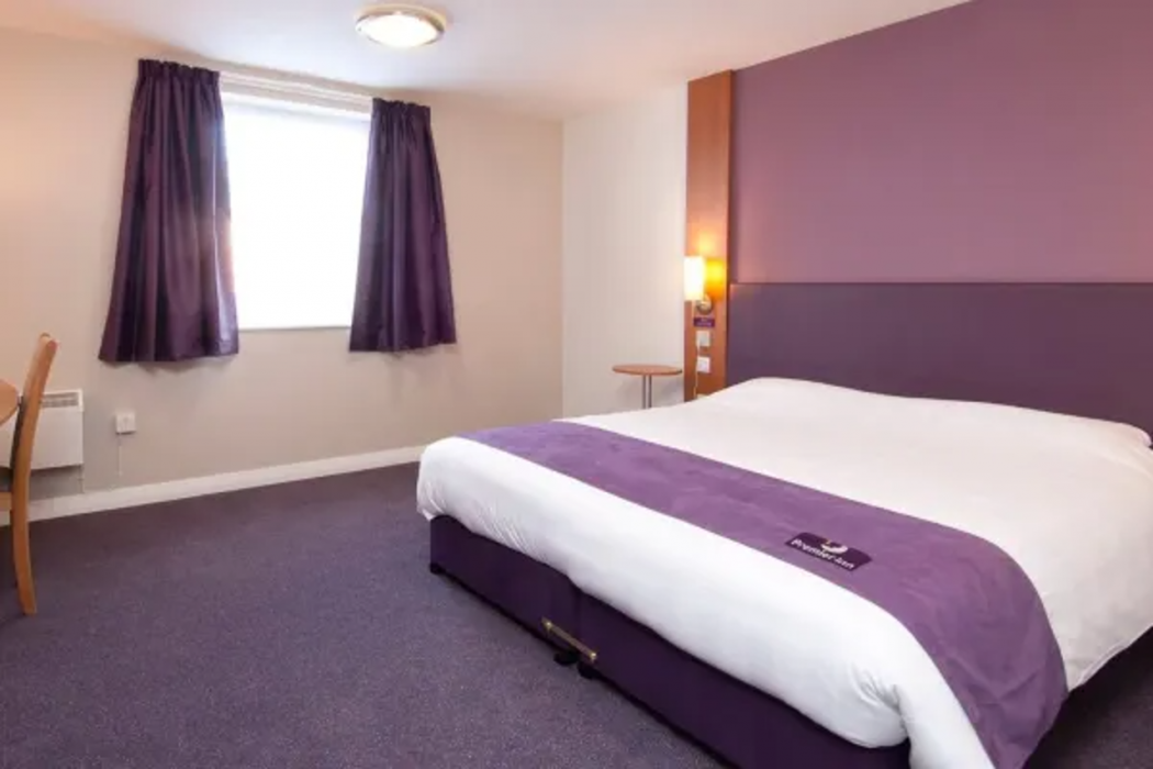 Premier Inn Horsham 8/24