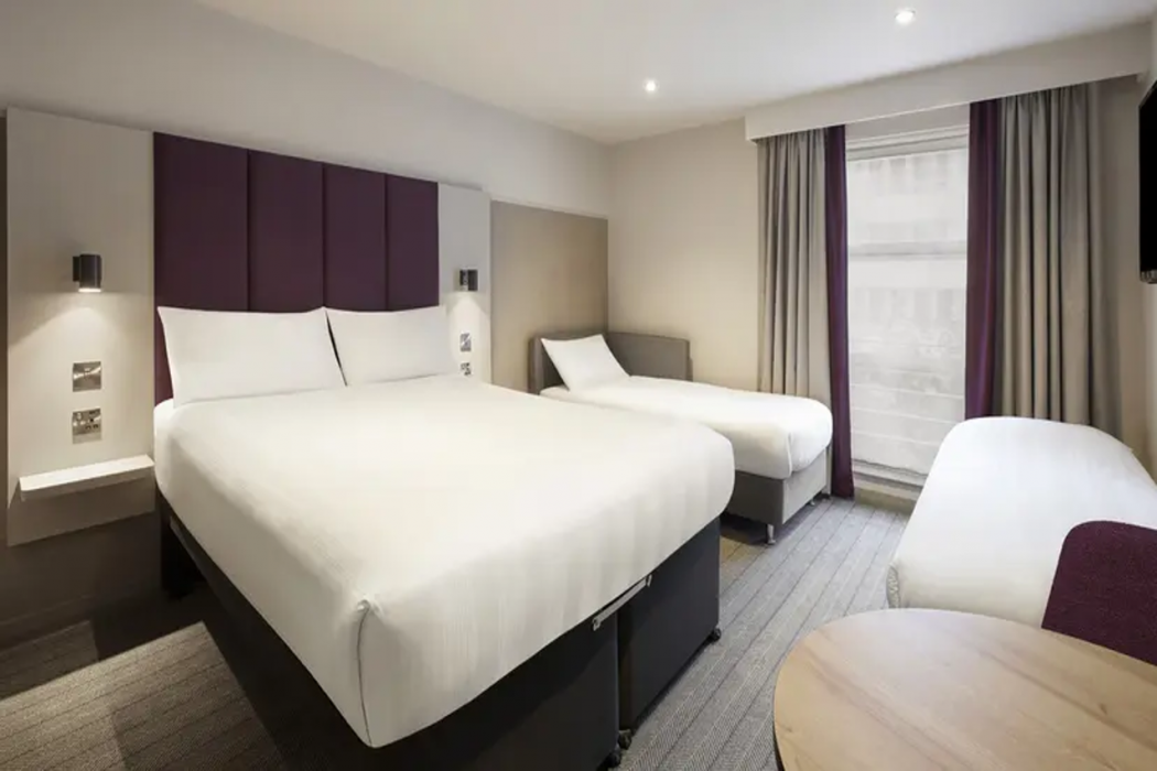 Premier Inn London Croydon Town Centre 7/27