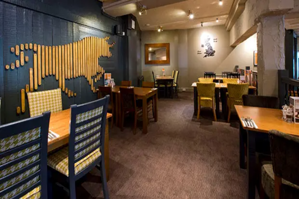 Premier Inn London Hayes Heathrow (North A4020) 15/24