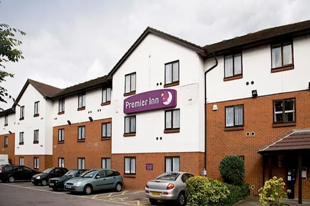 Premier Inn London Hayes Heathrow (North A4020)