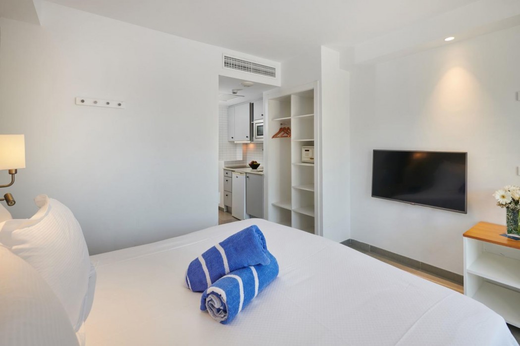 Hipotels Apartamentos Cala Bona 12/56