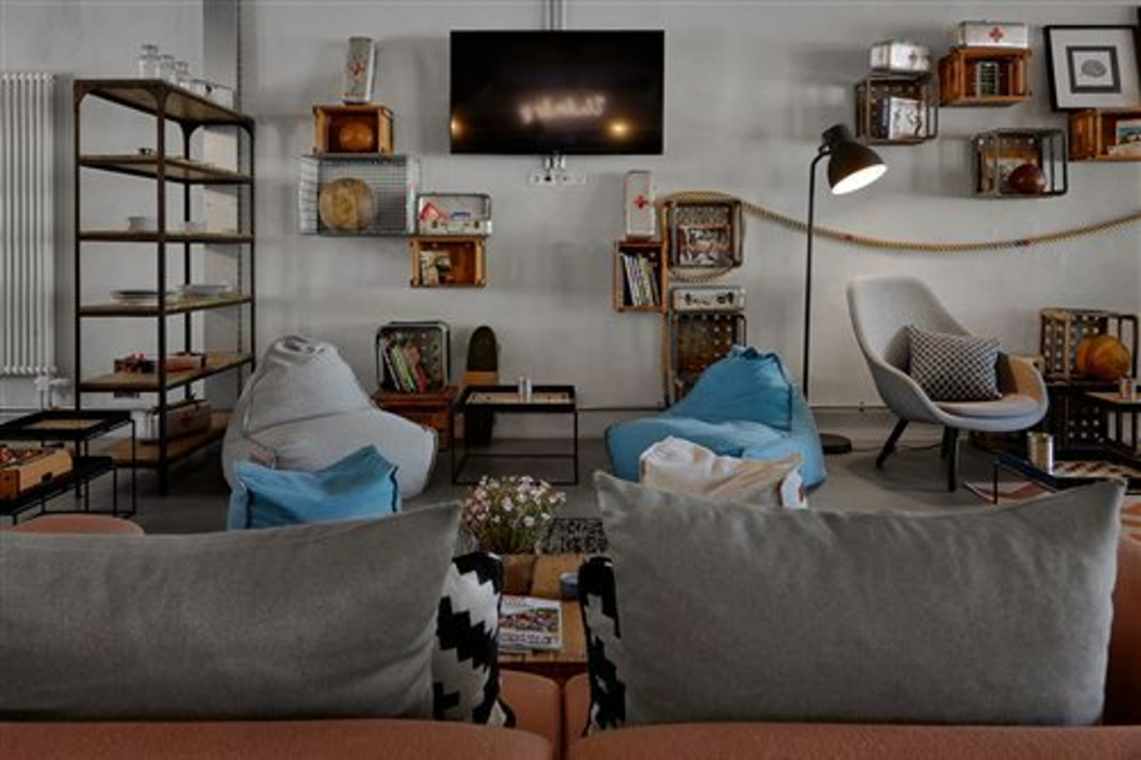 Kroger By Underdog Hotels 4/52