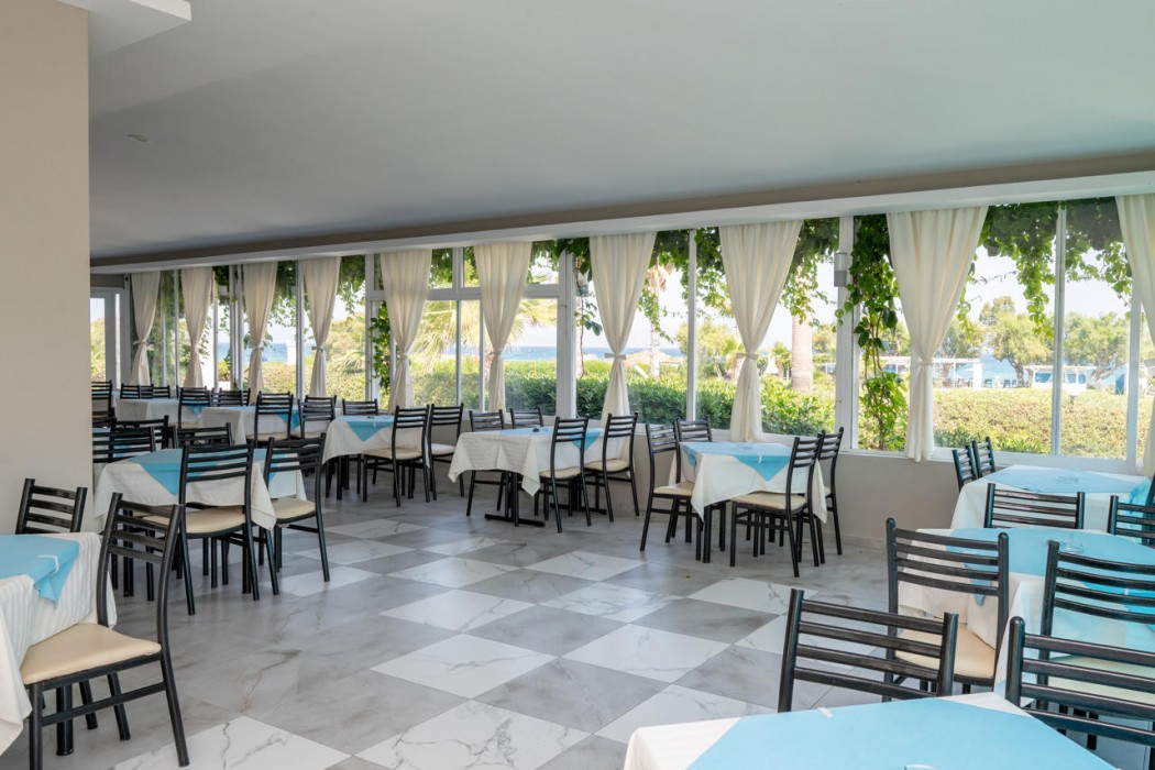 Costa Angela Seaside Resort 49/88