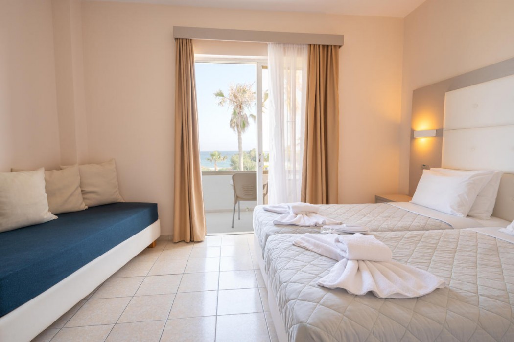Costa Angela Seaside Resort 30/88