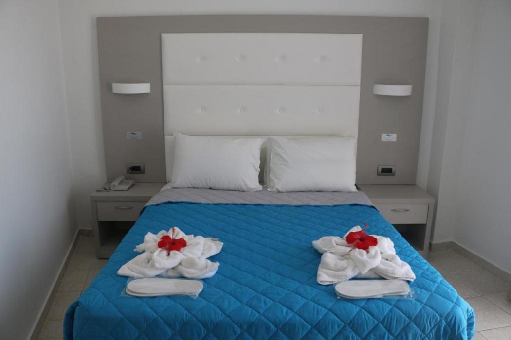 Costa Angela Seaside Resort 25/88