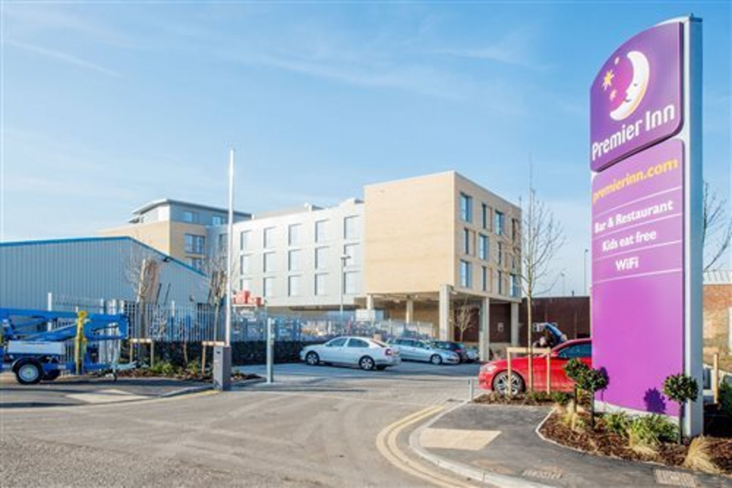 Premier Inn Cambridge East Newmarket Road in CAMBRIDGE
