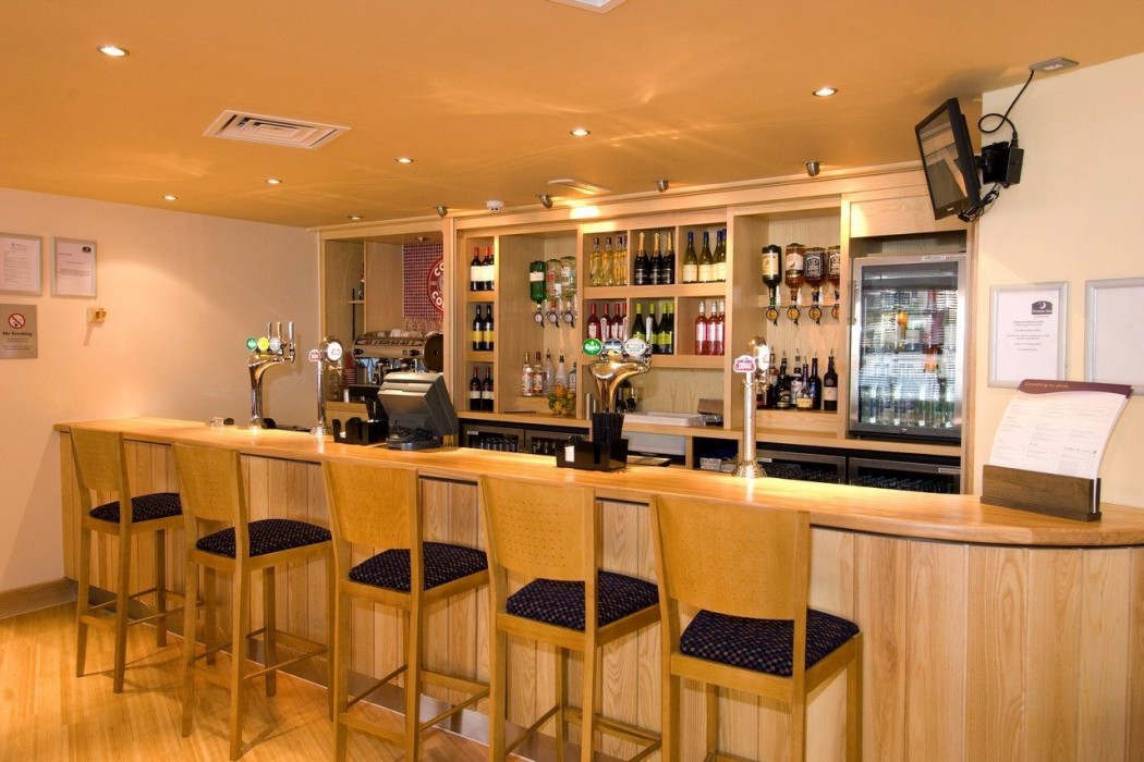 Premier Inn Chester (Railway Station) 22/42