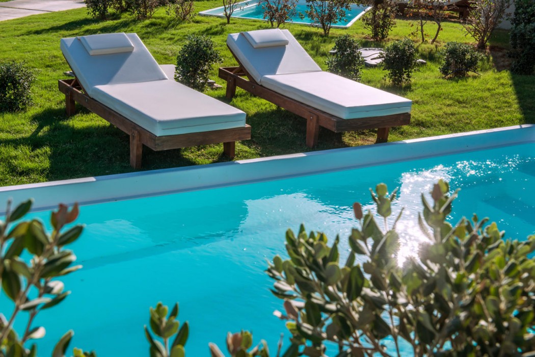 Bella Beach Hotel 45/70