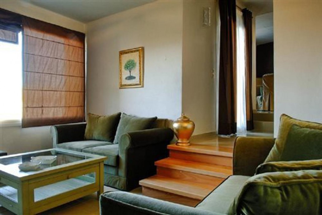 Paradise Island Villas 26/79