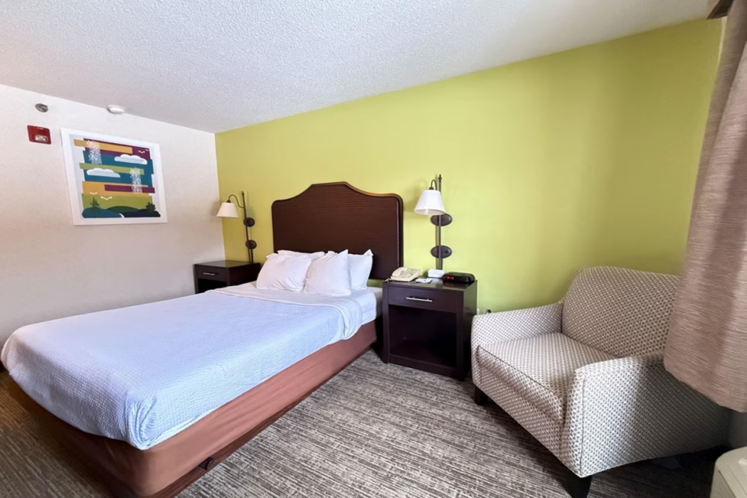 SureStay by Best Western Grove City 8/14