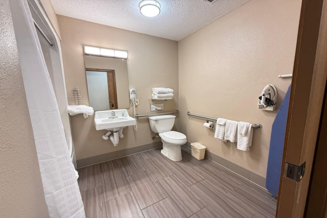 SureStay by Best Western Grove City 12/14