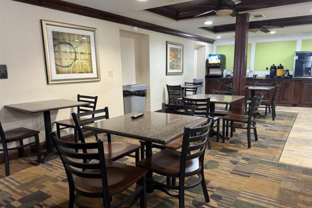 SureStay by Best Western Grove City 10/14