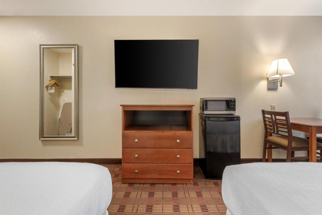 Surestay By Best Western East Brunswick 18/38