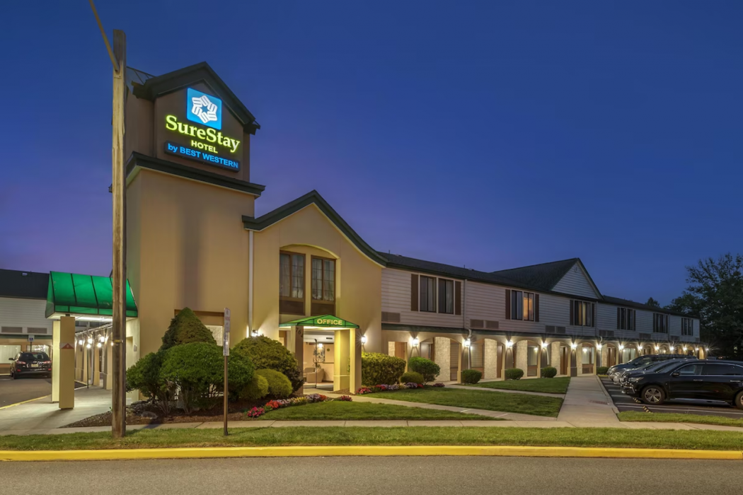 Surestay By Best Western East Brunswick 4/38