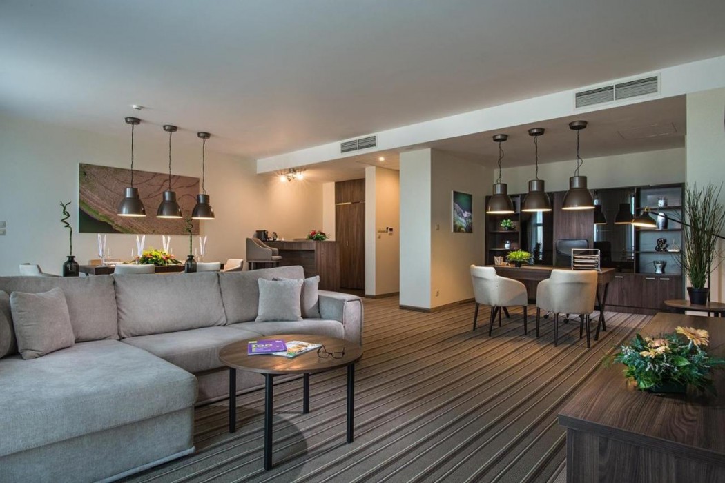 Premier Sofia Airport Hotel 24/46