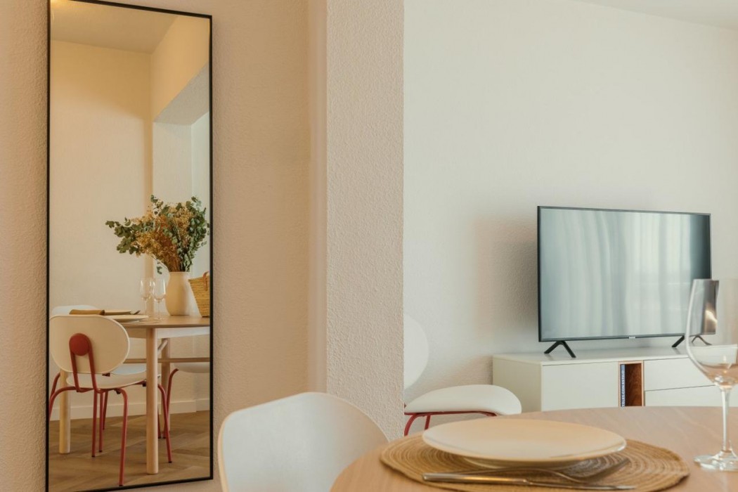 Paya Suites 7/26