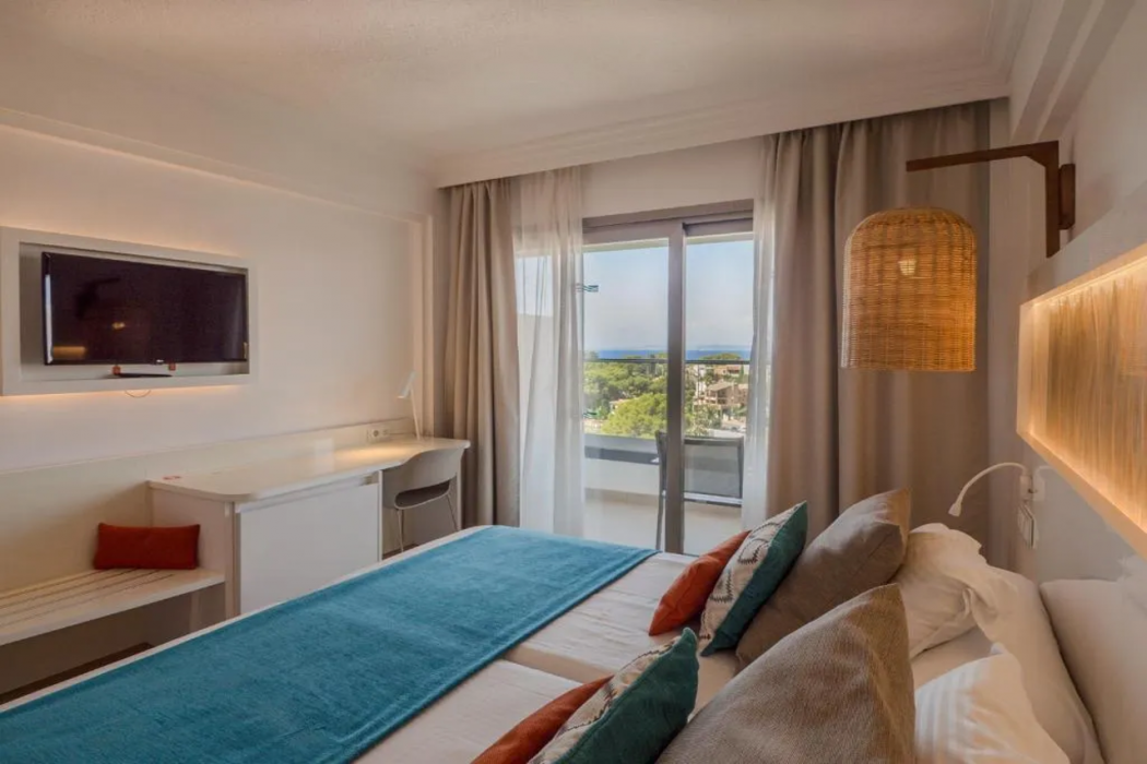 Ipanema Beach Hotel 7/34