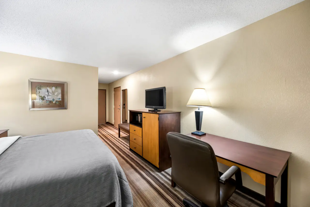 Quality Inn Bulls Gap 14/39